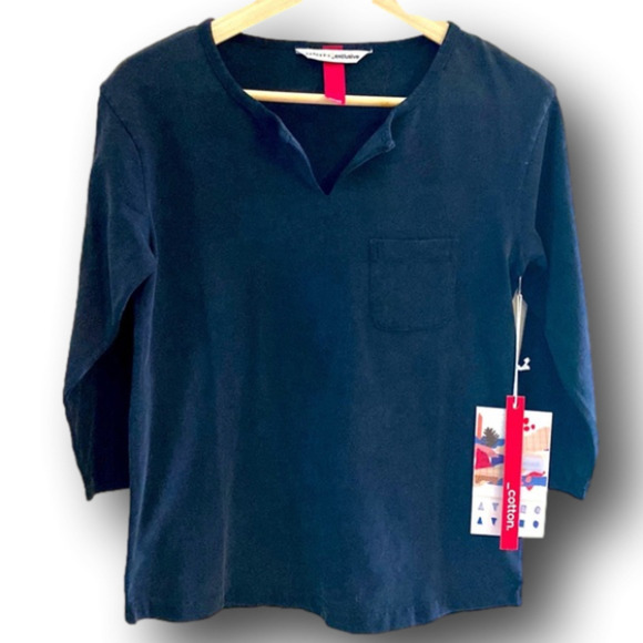 🎈$10 add on. SAGE color NWT Caposhie T-shirt. V neck, 3/4 sleeve. Heavy cotton. - Picture 1 of 6